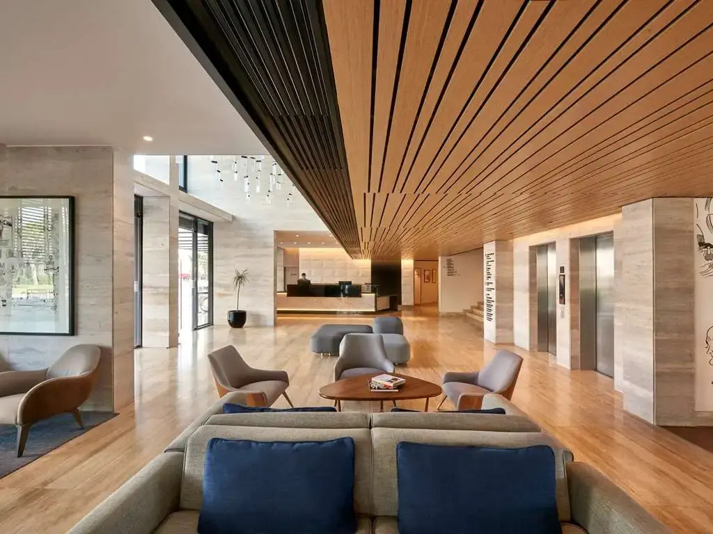 Pullman Vina del Mar San Martin