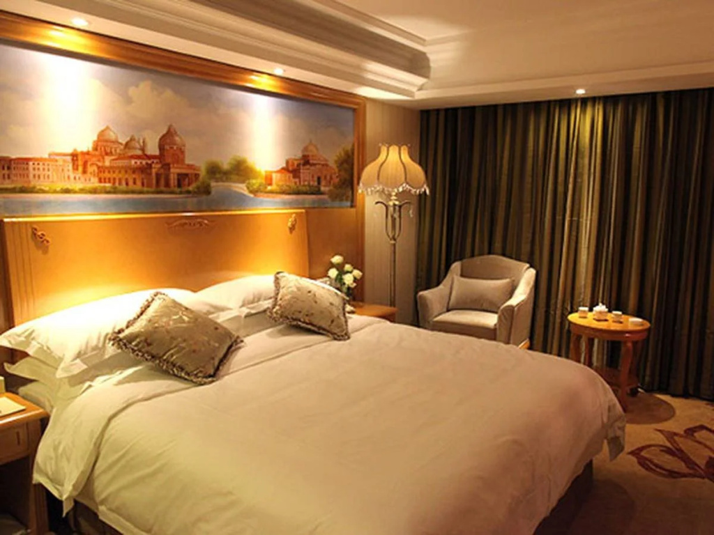 Vienna International Hotel Beijing GuangAnMen