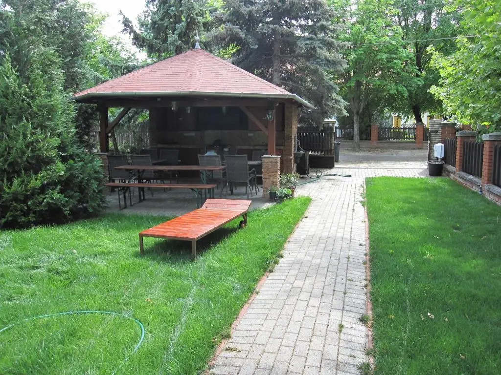 Zrínyi ház
