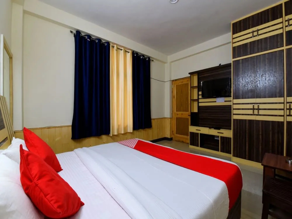 OYO 15028 Kalpana Homestay