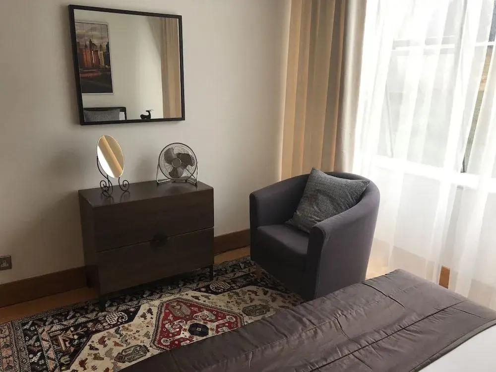 Luxury Kensington Apartment W8