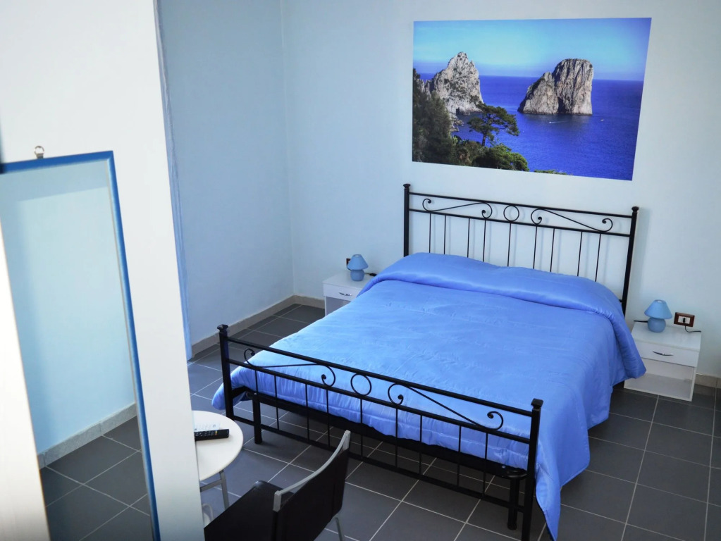 Napoli Station B&B