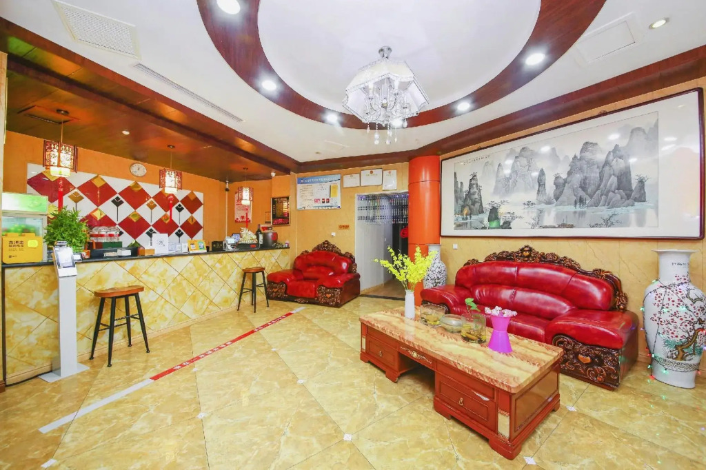 Renqiu Yueheng Business Express Hotel