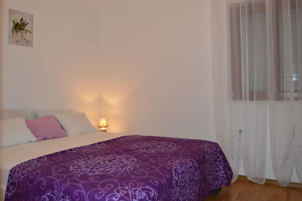 Apartments Vilim Tisno
