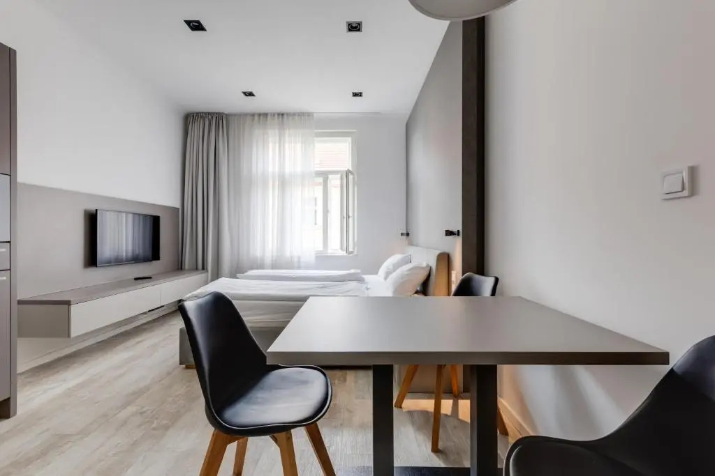 Lampi Aparthotel Prague