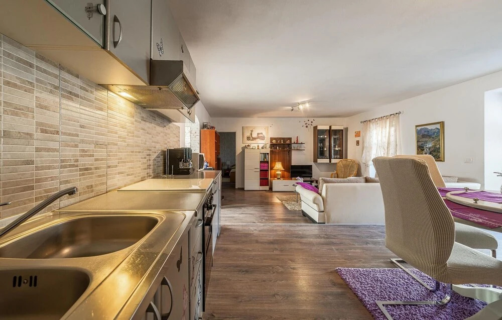 Stunning Apartment in Zaton With 1 Bedrooms and Wifi