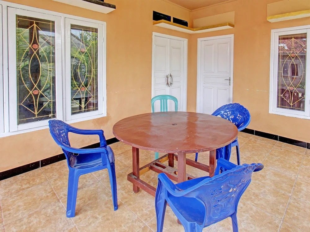 Hotel O Zahira Homestay Near Ekas Surf School and Service