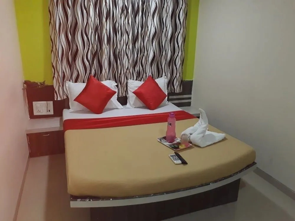 Hotel Relax Residency