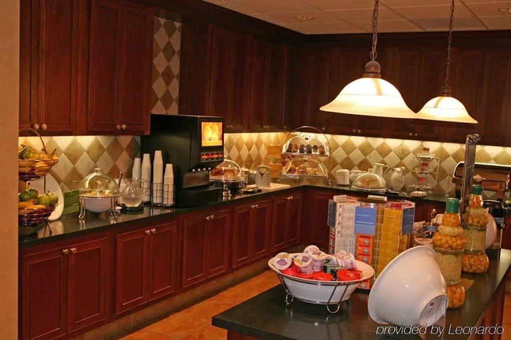 Hampton Inn McHenry