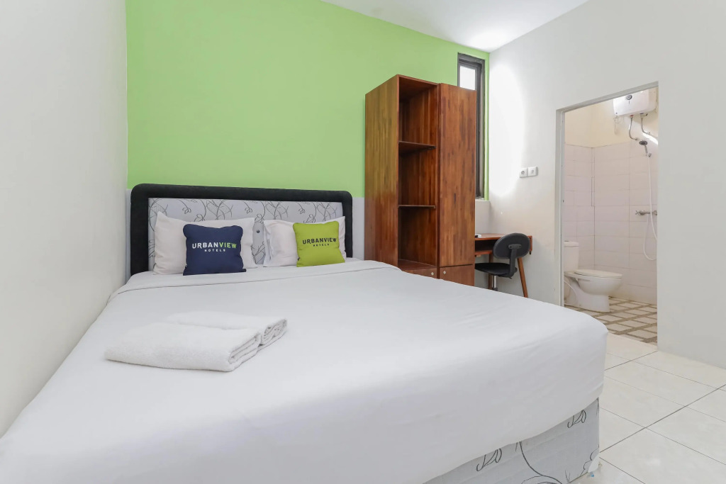 Urbanview Hotel K-15 Surabaya