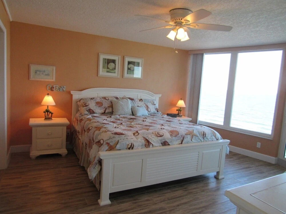 803 Shores Club - 2 Bedroom 2  Bath Oceanfront
