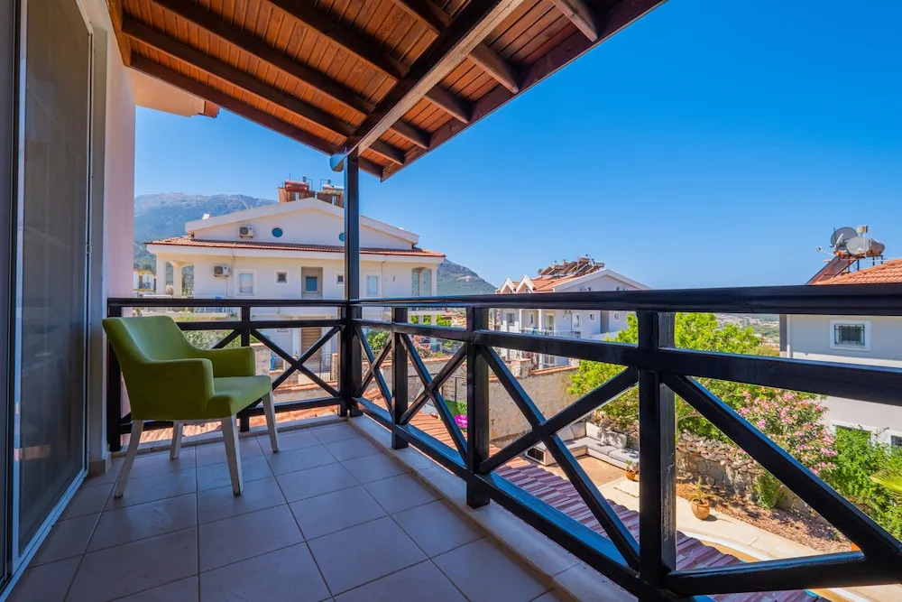 Infinity Flora Villa