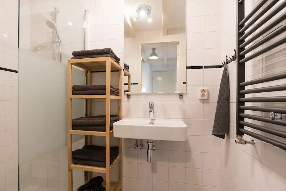 Central Hotspot Apartment