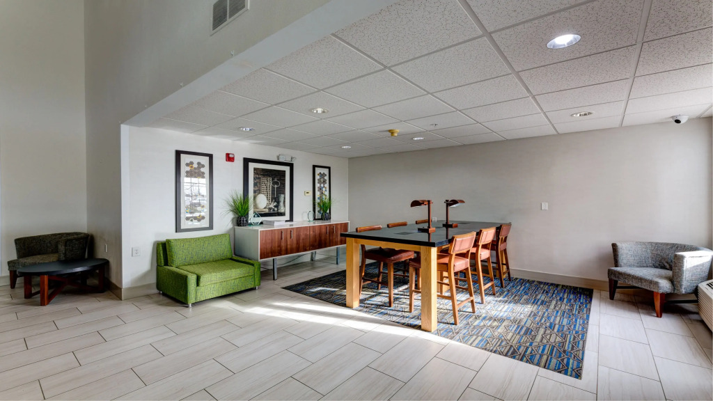 Holiday Inn Express & Suites Ashtabula-Geneva by IHG