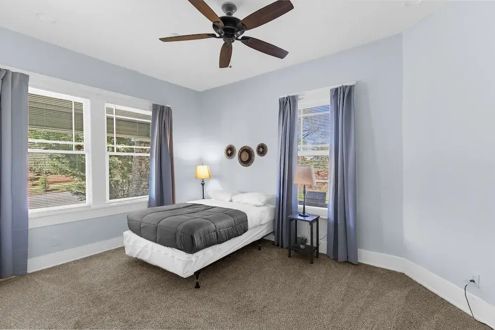 Near The Airport East Lake Craftsman