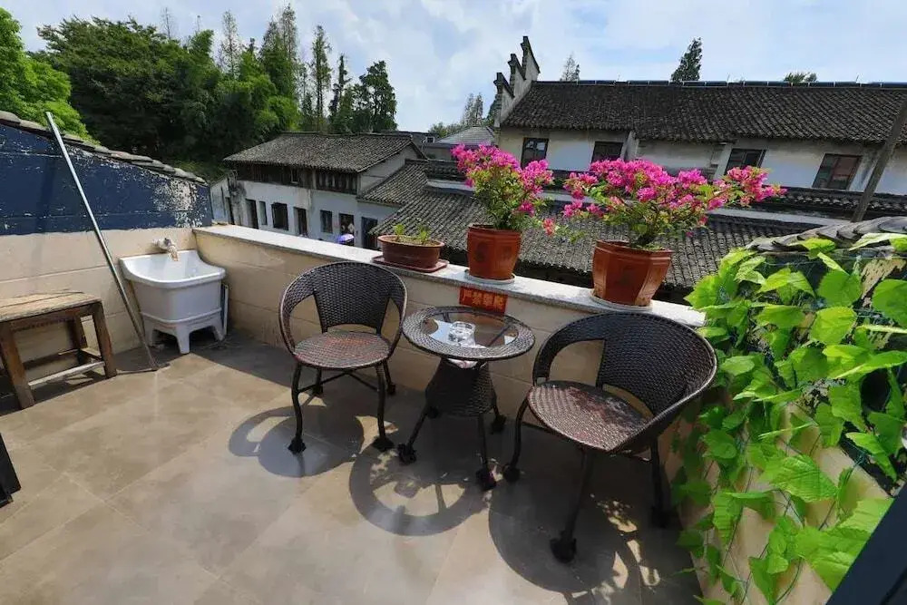 Wuzhen Dongzha Shen Jia Inn