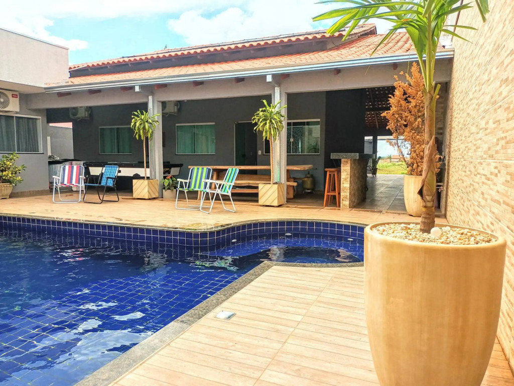 Casa Com Piscina Aquecida