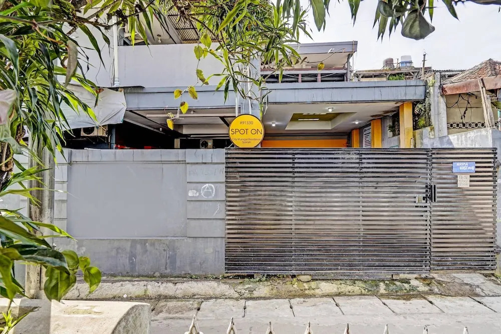 OYO 91330 City Munigar Residence SyariahNearTegalega Park
