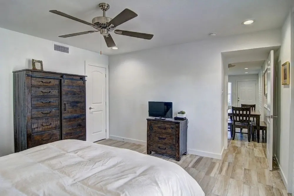 El Cortez Condominiums #105 2 Bedrooms 2 Bathrooms Condo
