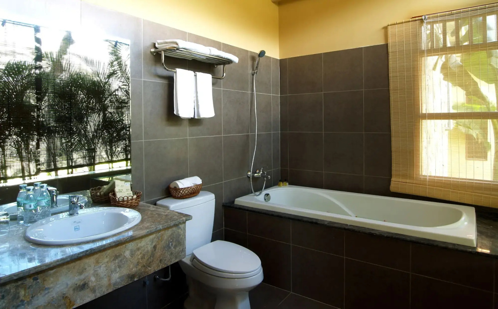 Romana Resort & Spa