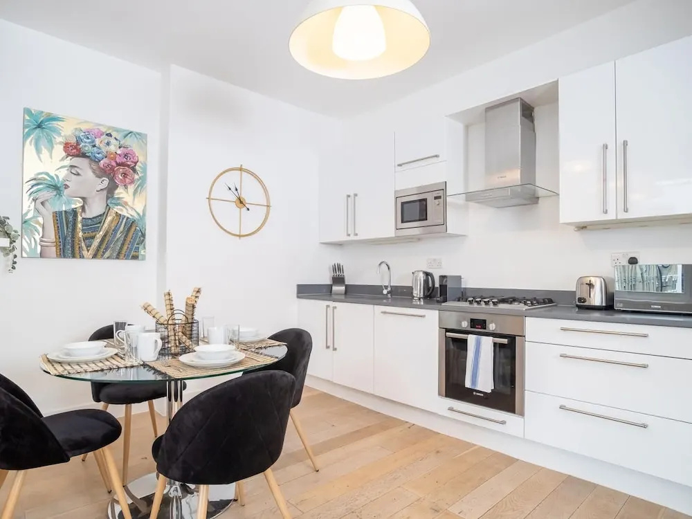 Premier Three Bedroom Bliss City View Shoreditch