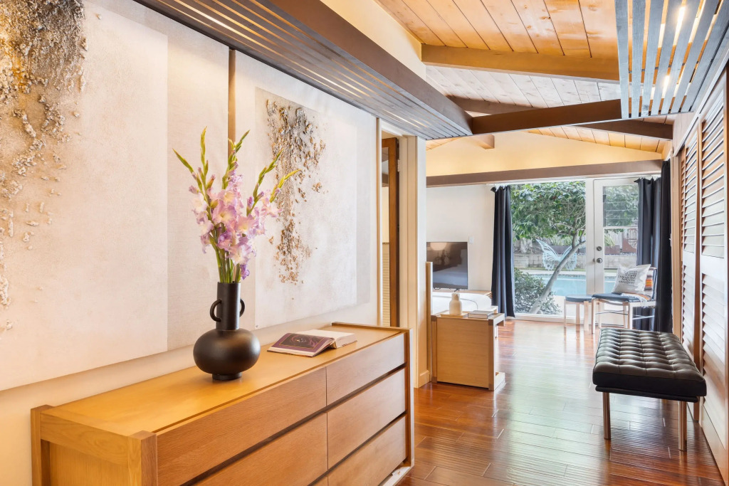 La Jolla Mid century by Avantstay Private Pool Outdoor Living Ocean Views