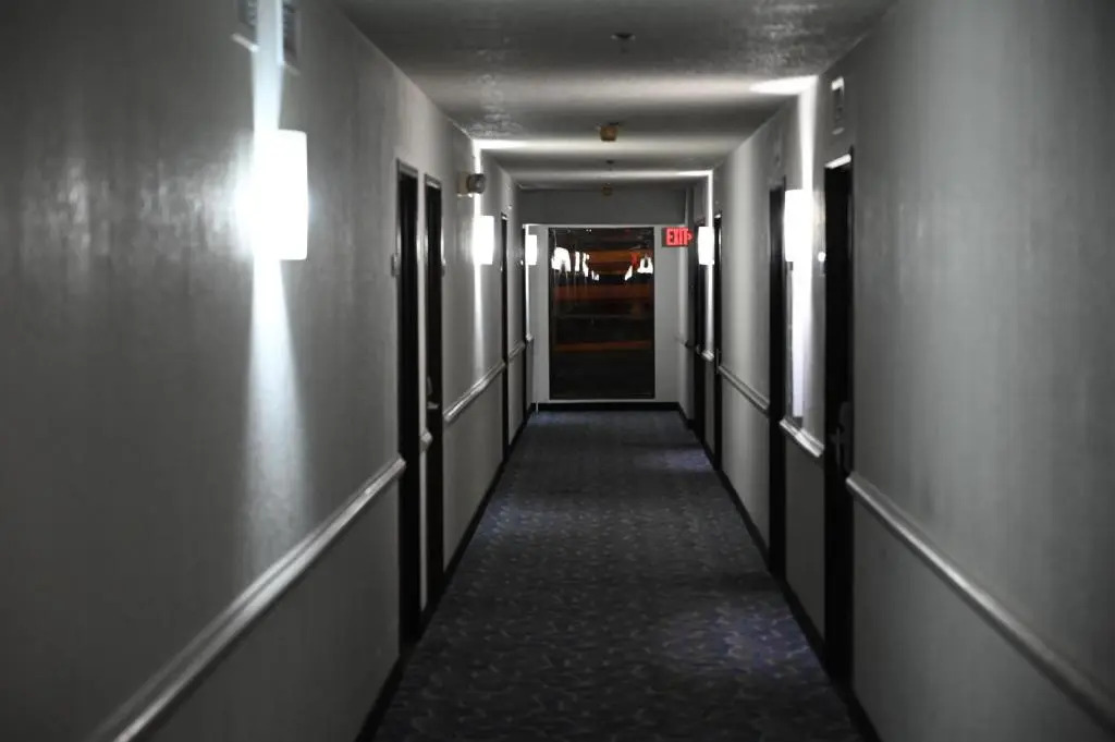 Atrium Hotel and Suites DFW Airport