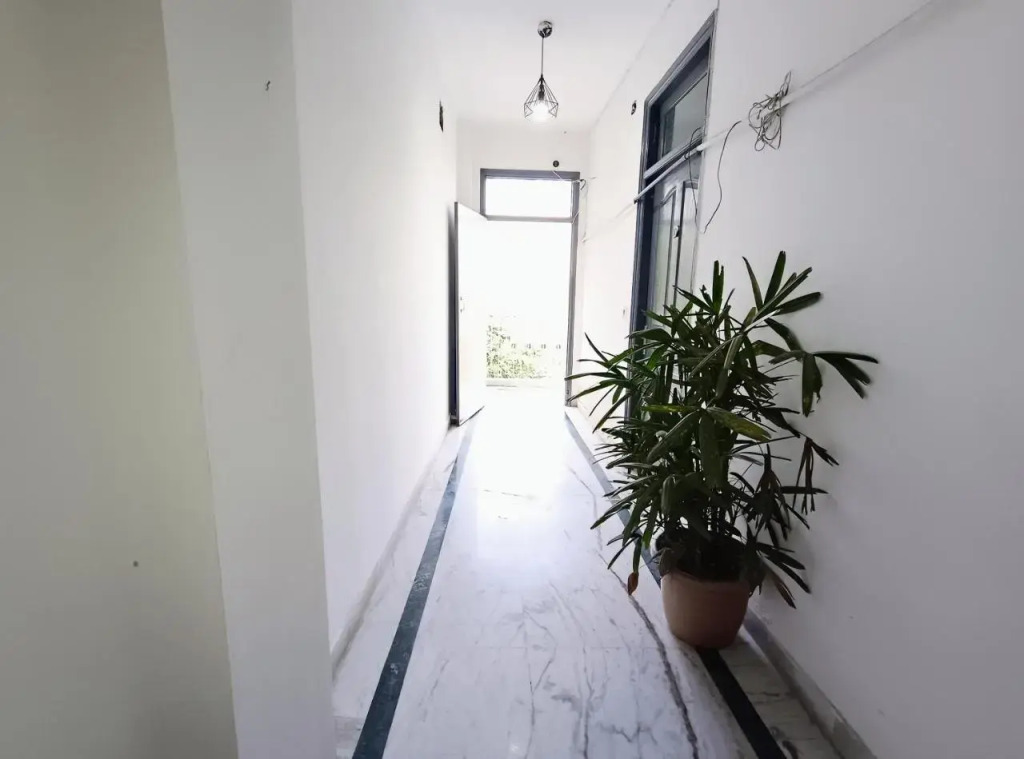 1 BR Homestay in Hauz Khas, Dehli (66AF), by GuestHouser