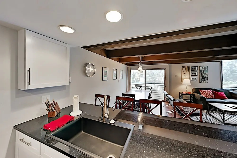 E Lionshead Condo #402 3 Bedrooms 3 Bathrooms Condo