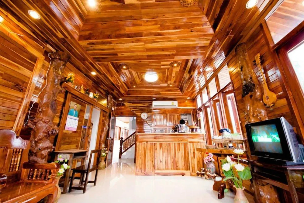Wiphaporn Hotel