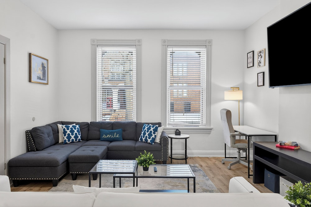 Spacious 3BR House in St. Louis