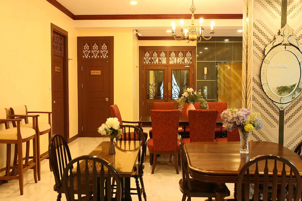 Baan Chao Khun Hotel