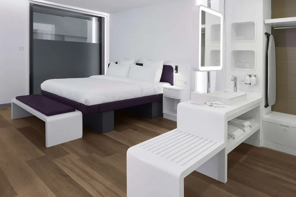 YOTEL Istanbul Airport, City Entrance