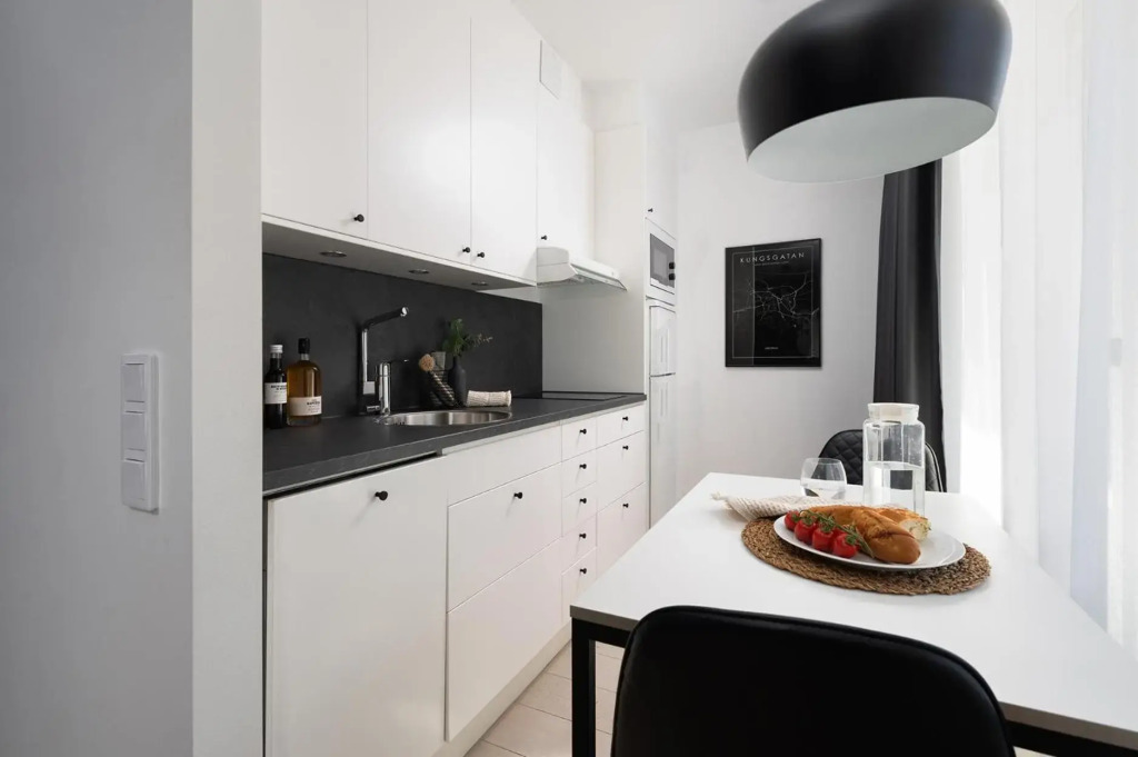 Sky Hotel City Apartments
