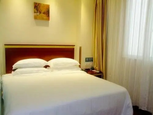 Greentree Inn Jiangsu Changzhou Changhe Express Hotel