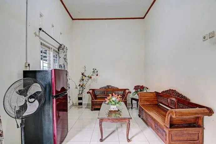 Spot on 92339 Agitha Homestay