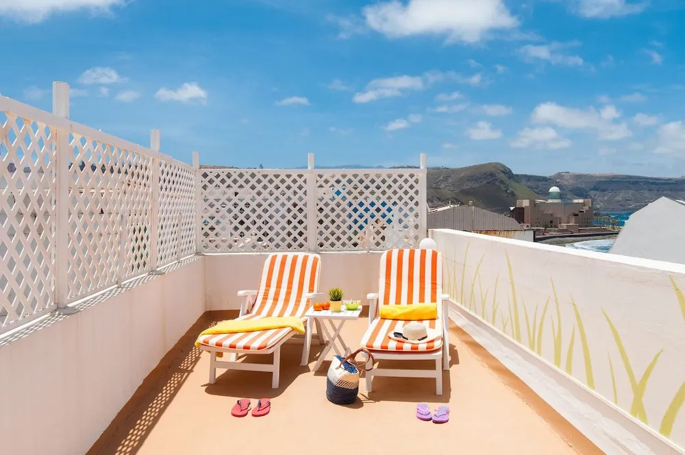 Apartment With Roof Terrace by Las Canteras California 104