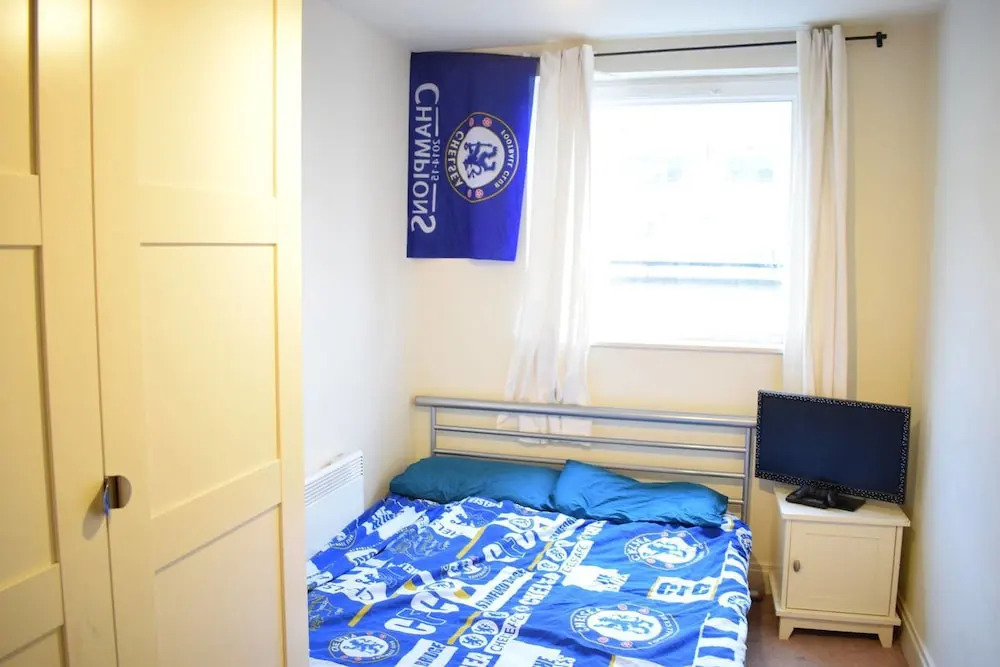 2 Bedroom Apartment With Stunning Balcony Views