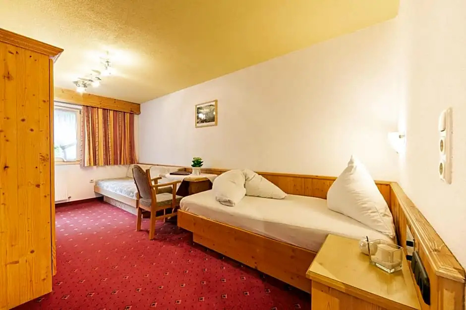 Hotel Garni Tyola