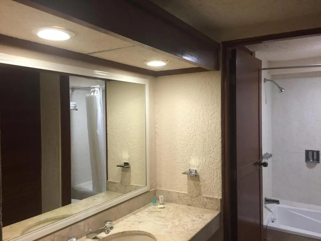 Hacienda del Mar Resort Condominio 205