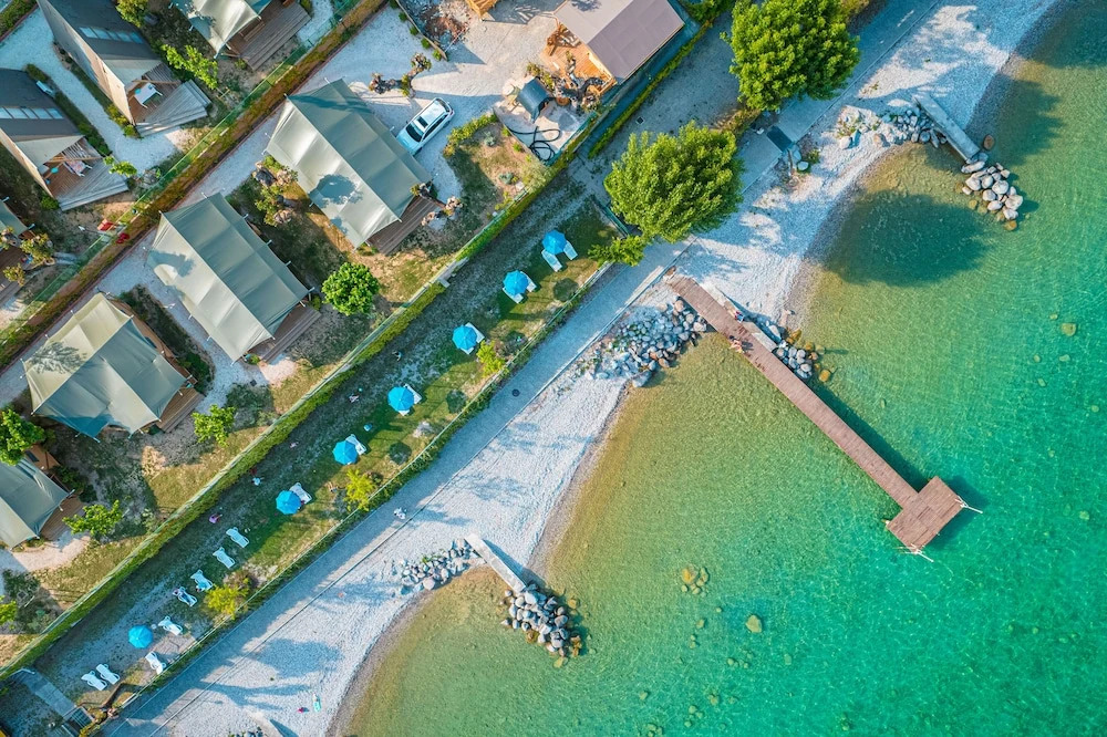 Village & Glamping Riva Blu