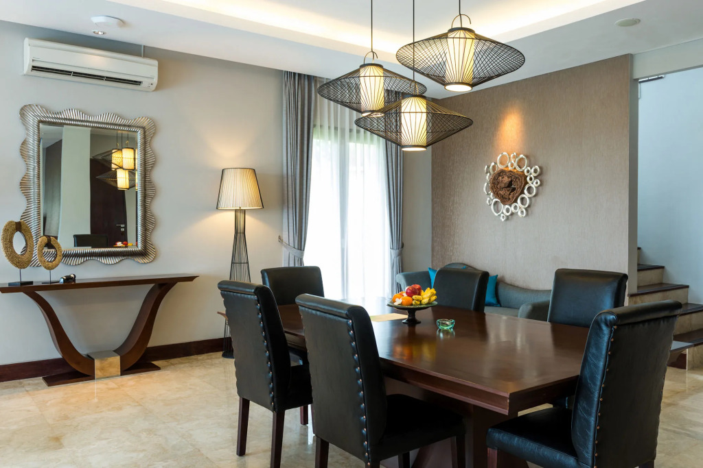 Sun Island Suites