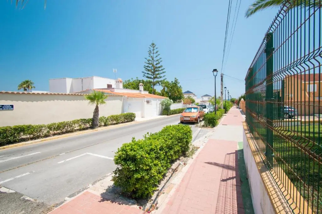 071 Molino Blanco Beach - Alicante Holiday