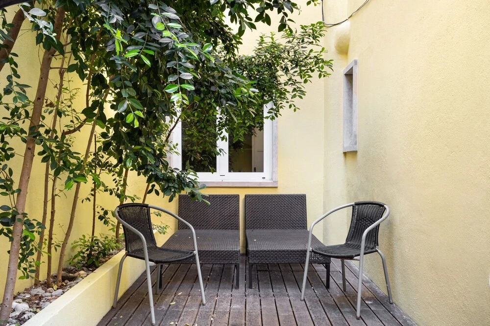 ALTIDO Graça 1-BR Apartment w/Green Terrace & BBQ