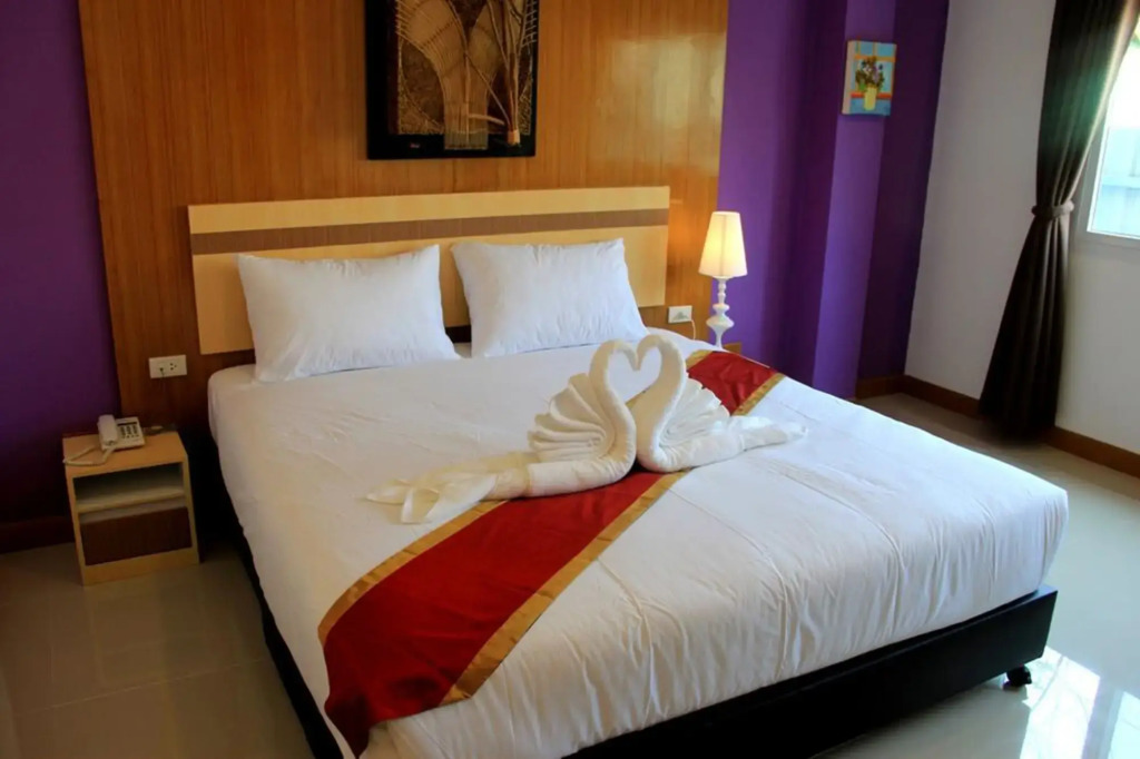Panmanee Hotel-Newly Renovated