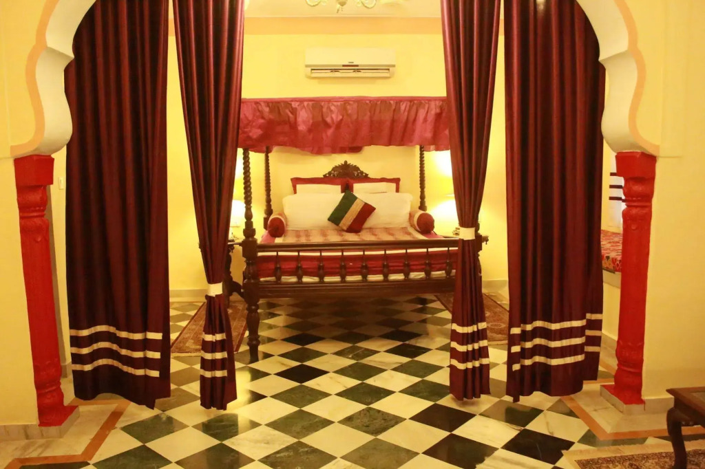 Hotel Raj Mahal The Palace