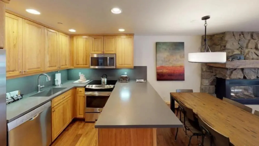 Slopeside 3 Bedroom Gold-rated Residence at Golden Peak Steps to Vail Village