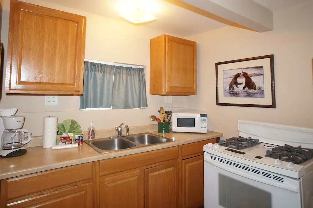 Fox n Bear Cottages Big Bear