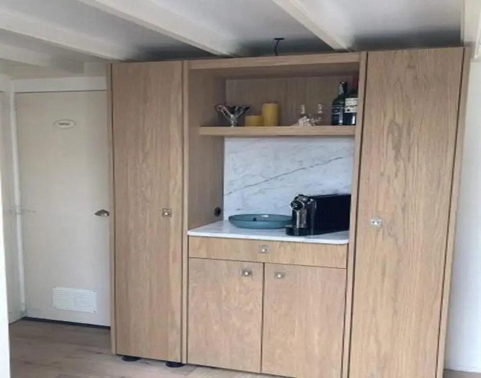 Chalet for Four Guests Near Beach
