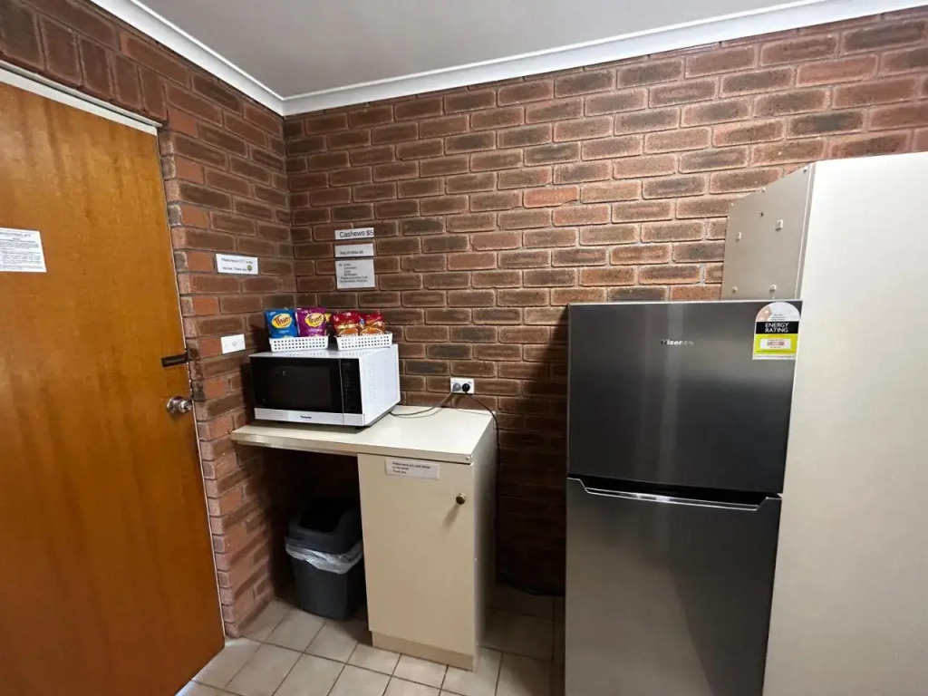 Balranald Colony Inn Motel